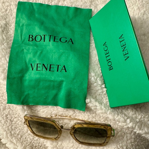 Bottega Veneta
